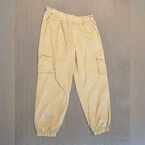 642.  Champion Womens Mid Rise Woven Cinched Cargo Pant Size Large